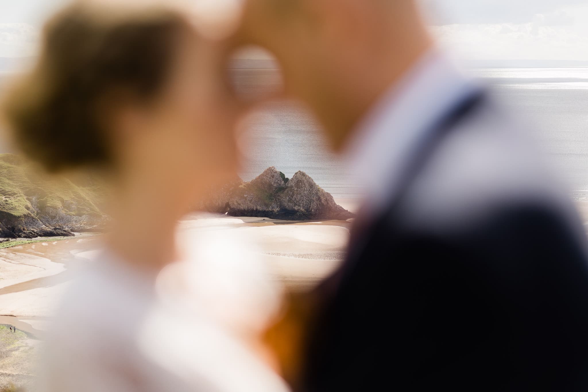elopement photography wales three cliffs bay